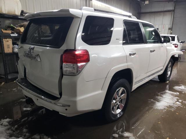 JTEBU5JR0D5125432 - 2013 TOYOTA 4RUNNER SR5 WHITE photo 3