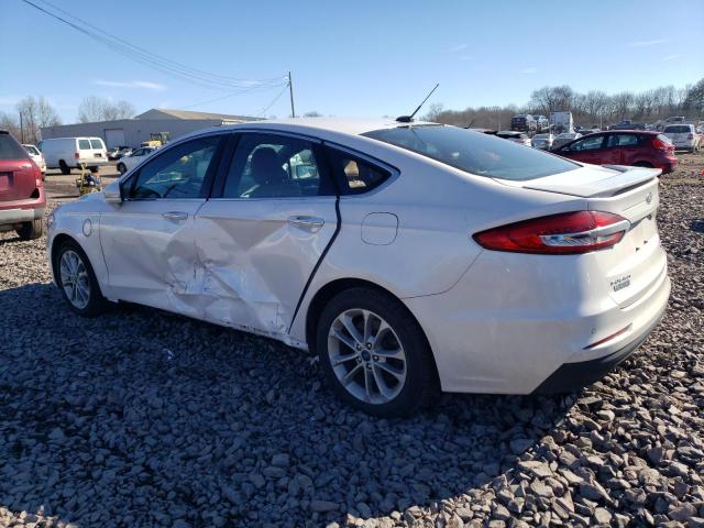 3FA6P0SU0KR228529 - 2019 FORD FUSION TITANIUM WHITE photo 2