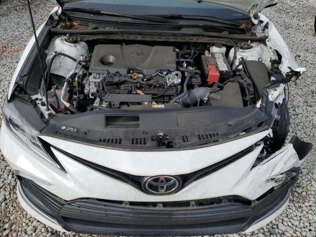 4T1C11AK0MU451777 - 2021 TOYOTA CAMRY LE WHITE photo 11