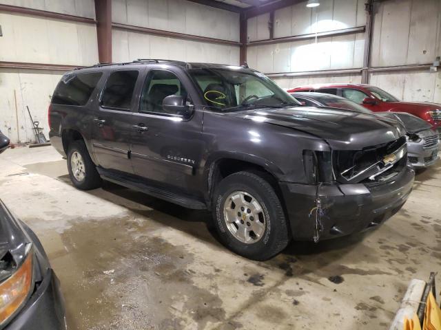 1GNUKJE33AR237588 - 2010 CHEVROLET SUBURBAN K1500 LT GRAY photo 4