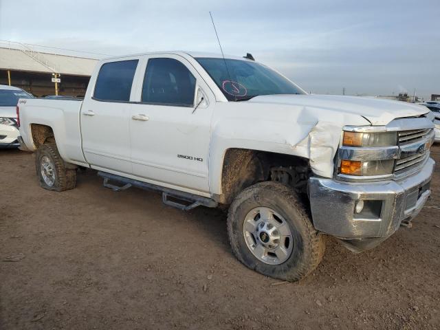 1GC1KVEG5FF597203 - 2015 CHEVROLET SILVERADO K2500 HEAVY DUTY LT WHITE photo 4