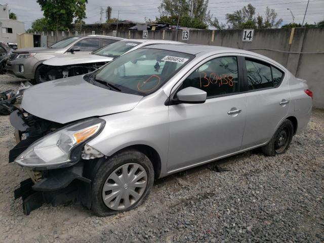 3N1CN7AP5JL866819 - 2018 NISSAN VERSA SILVER photo 1