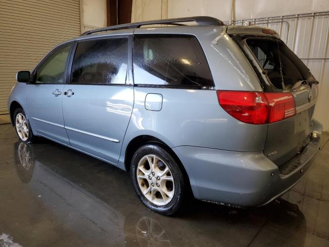 5TDBA22C14S005882 - 2004 TOYOTA SIENNA XLE BLUE photo 2