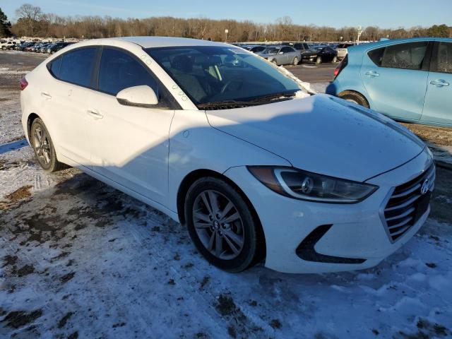 5NPD84LF5HH092805 - 2017 HYUNDAI ELANTRA SE WHITE photo 4