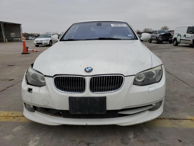 WBAKE5C54CE756305 - 2012 BMW 328 I SULEV WHITE photo 5