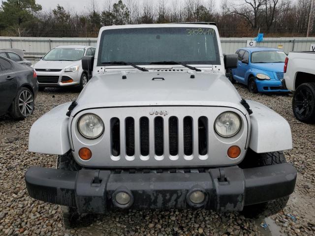 1J4FA54187L204703 - 2007 JEEP WRANGLER SAHARA SILVER photo 5