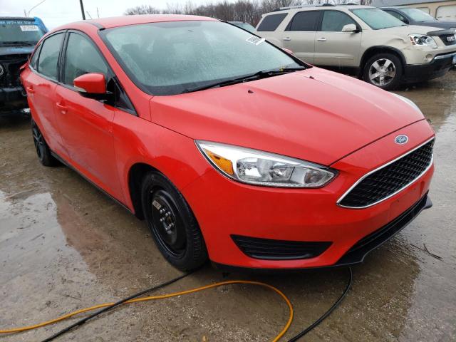 1FADP3F23HL323465 - 2017 FORD FOCUS SE RED photo 4