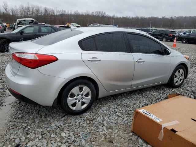 KNAFK4A61F5368419 - 2015 KIA FORTE LX SILVER photo 3