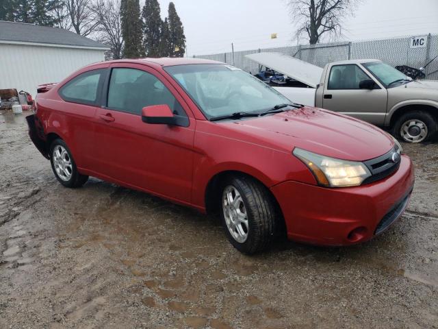 1FAHP32N49W219374 - 2009 FORD FOCUS SE RED photo 4