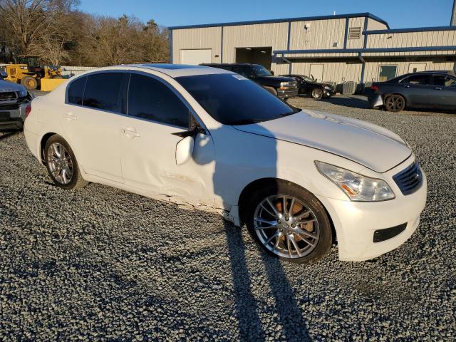 JNKCV61E89M011800 - 2009 INFINITI G37 BASE WHITE photo 4