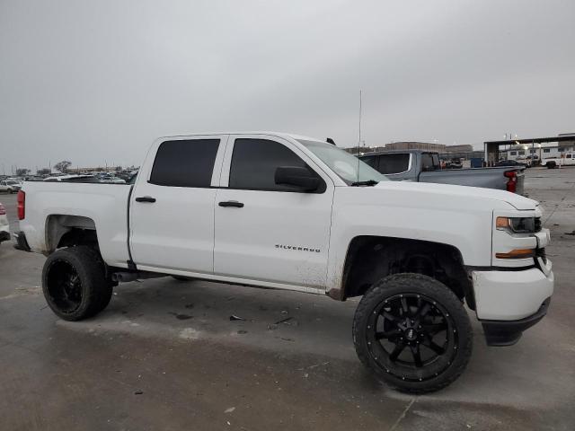 3GCPCPEC2JG263010 - 2018 CHEVROLET SILVERADO C1500 CUSTOM WHITE photo 4