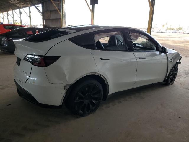 7SAYGDEE5NF386307 - 2022 TESLA MODEL Y WHITE photo 3