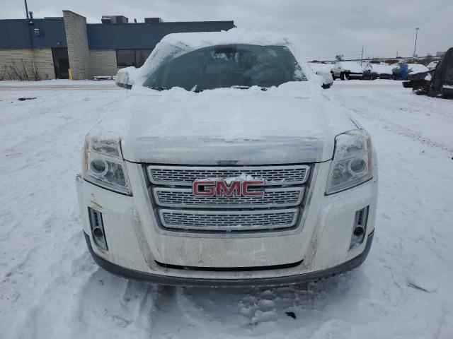 2GKALMEKXD6171496 - 2013 GMC TERRAIN SLE WHITE photo 5