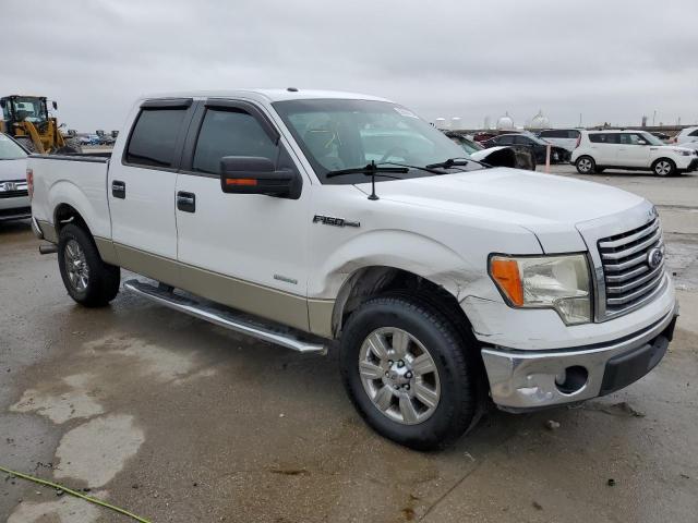 1FTFW1CT2BFB14196 - 2011 FORD F150 SUPERCREW WHITE photo 4