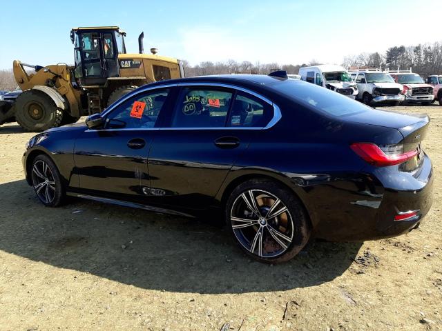 3MW5R7J08M8C12821 - 2021 BMW 330XI أسود صورة 2