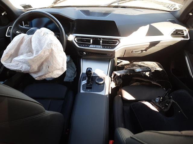 3MW5R7J08M8C12821 - 2021 BMW 330XI أسود صورة 8
