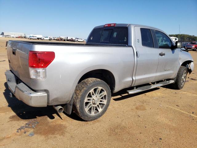 5TFRM5F14CX047083 - 2012 TOYOTA TUNDRA DOUBLE CAB SR5 SILVER photo 3