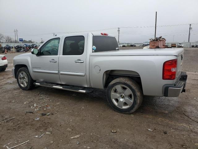 3GCPCSE03BG104815 - 2011 CHEVROLET SILVERADO C1500 LT SILVER photo 2