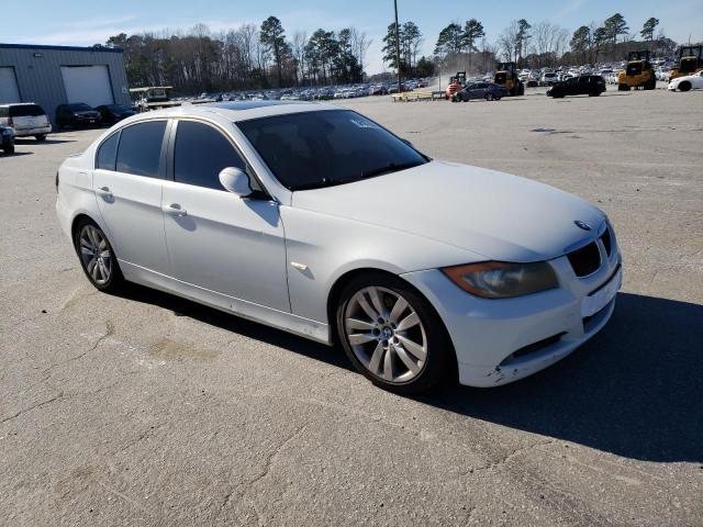 WBAVB13536KX42920 - 2006 BMW 325 I WHITE photo 4