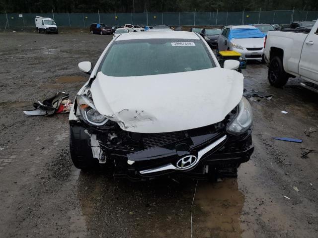 5NPDH4AE1EH469944 - 2014 HYUNDAI ELANTRA SE WHITE photo 5