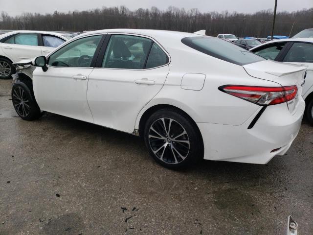 4T1B11HK5KU755878 - 2019 TOYOTA CAMRY L WHITE photo 2