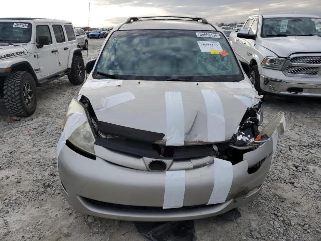 5TDZA23C26S544138 - 2006 TOYOTA SIENNA CE SILVER photo 5