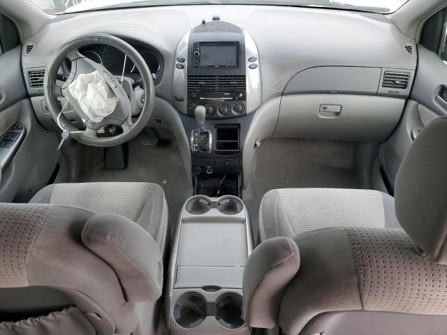 5TDZA23C26S544138 - 2006 TOYOTA SIENNA CE SILVER photo 8