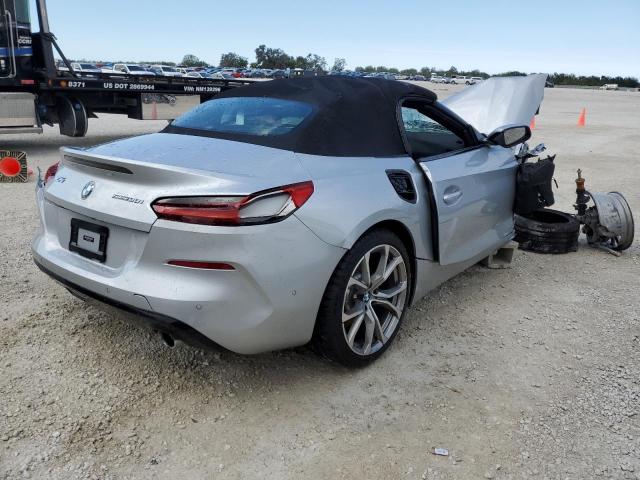 WBAHF3C0XLWW80633 - 2020 BMW Z4 SDRIVE3 SILVER photo 3