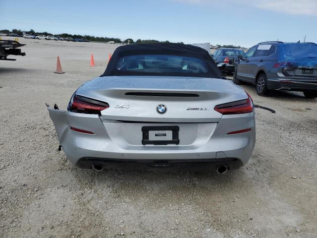 WBAHF3C0XLWW80633 - 2020 BMW Z4 SDRIVE3 SILVER photo 6