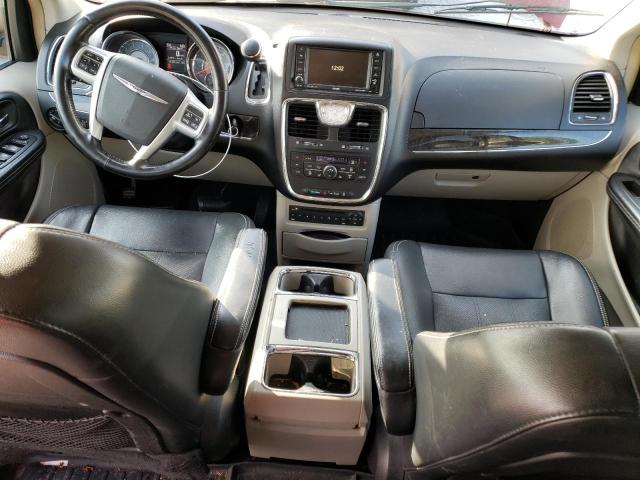 2A4RR8DG4BR656398 - 2011 CHRYSLER TOWN & COU TOURING L RED photo 8