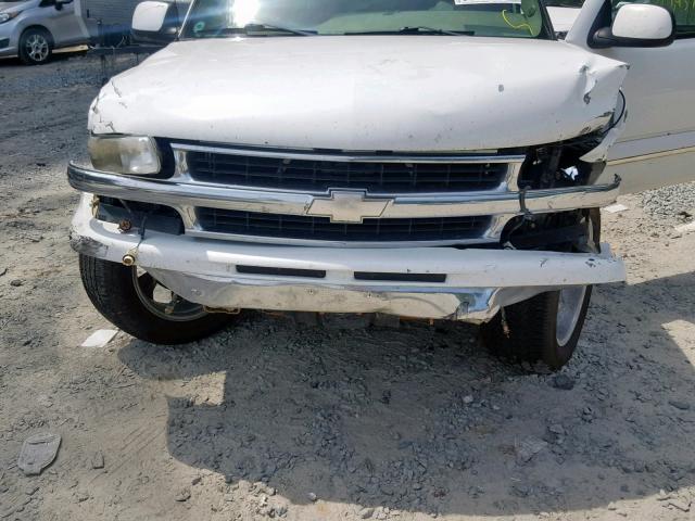 3GNEC16Z23G112492 - 2003 CHEVROLET SUBURBAN C1500  photo 9