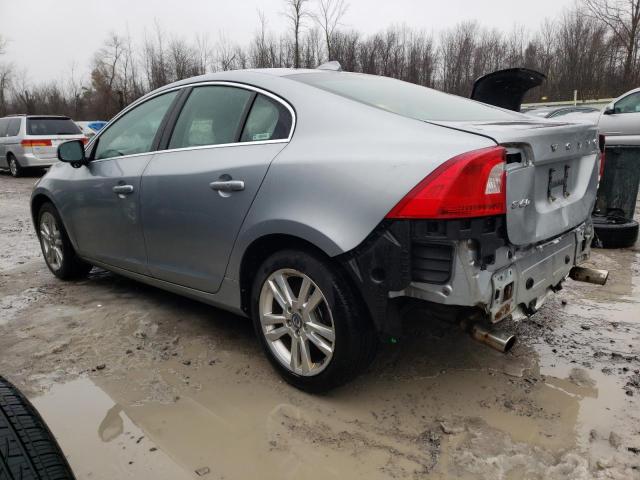 YV1612FH3D2186265 - 2013 VOLVO S60 T5 SILVER photo 2