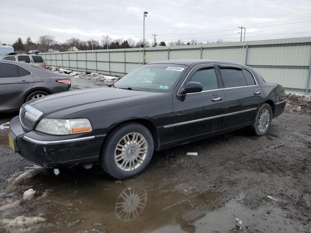2LNBL8EV5AX605777 - 2010 LINCOLN TOWN CAR EXECUTIVE L BLACK photo 1