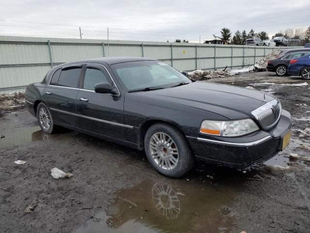 2LNBL8EV5AX605777 - 2010 LINCOLN TOWN CAR EXECUTIVE L BLACK photo 4