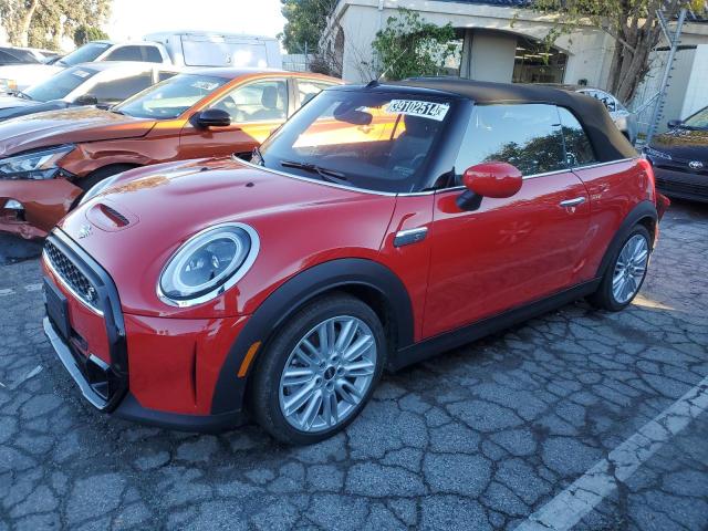 WMW43DL09R3S04560 - 2024 MINI COOPER S RED photo 1