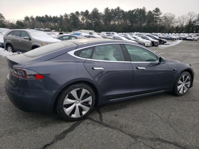 5YJSA1E22LF414036 - 2020 TESLA MODEL S GRAY photo 4