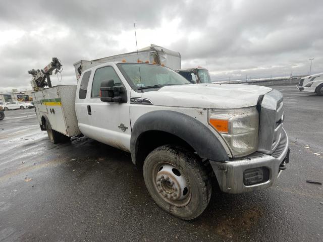 1FD0X4HT8BEB33737 - 2011 FORD F450 SUPER DUTY WHITE photo 4