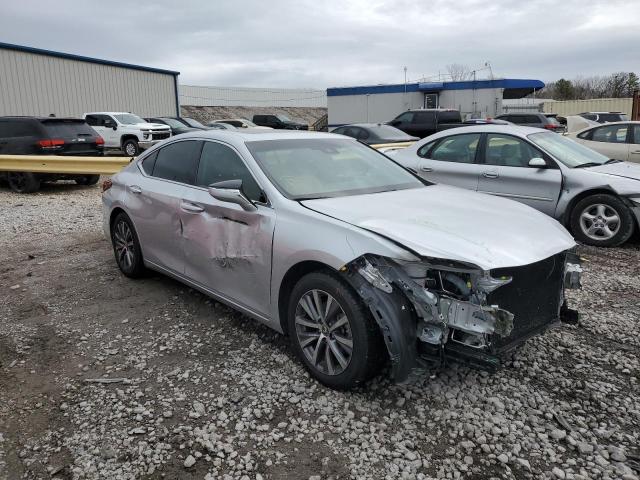 58ADZ1B11LU076895 - 2020 LEXUS ES 350 SILVER photo 4