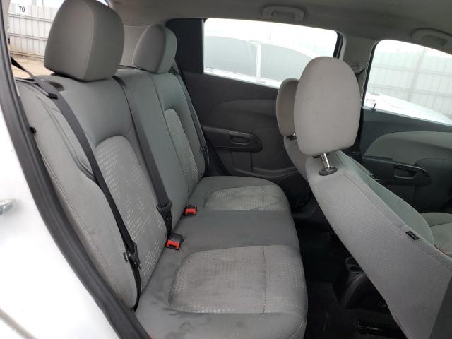 1G1JA6SH3D4196921 - 2013 CHEVROLET SONIC LS თეთრი ფოტო 10