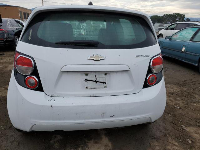 1G1JA6SH3D4196921 - 2013 CHEVROLET SONIC LS WHITE photo 6