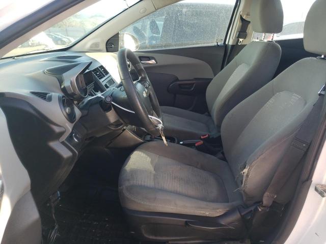 1G1JA6SH3D4196921 - 2013 CHEVROLET SONIC LS თეთრი ფოტო 7