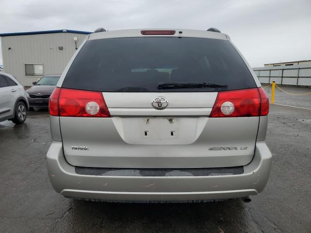 5TDZK23C48S175086 - 2008 TOYOTA SIENNA CE SILVER photo 6