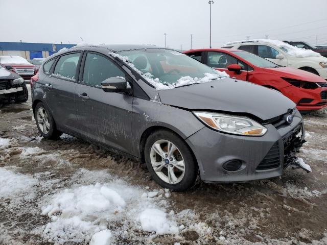 1FADP3K24EL417596 - 2014 FORD FOCUS SE GRAY photo 4