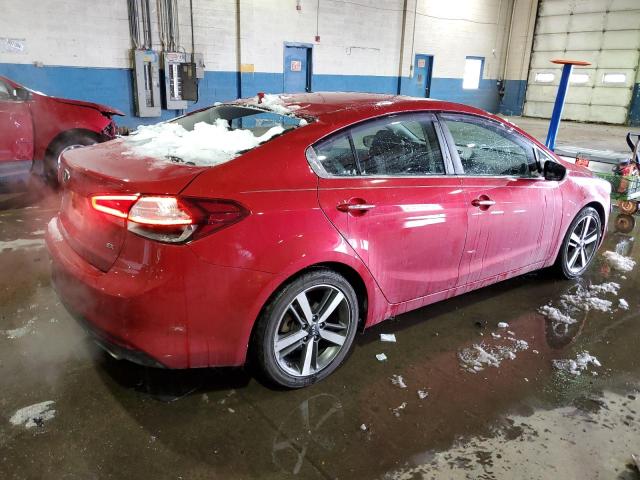 3KPFN4A84HE117171 - 2017 KIA FORTE EX RED photo 3