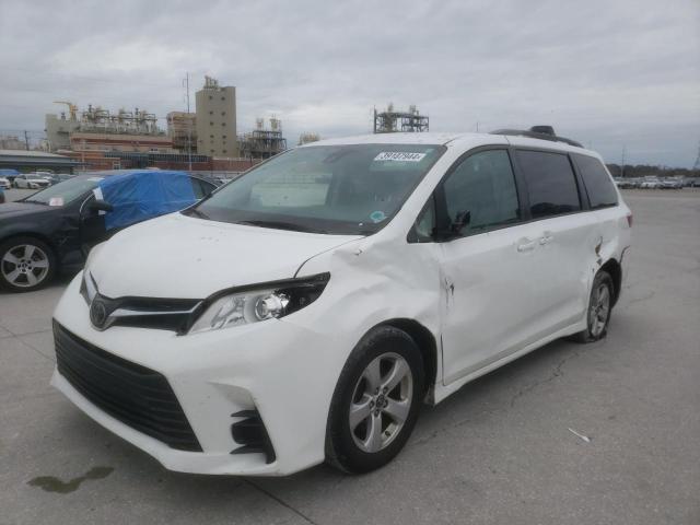 2018 TOYOTA SIENNA LE, 