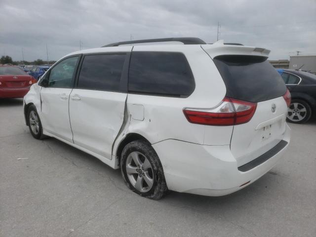 5TDKZ3DC6JS906141 - 2018 TOYOTA SIENNA LE WHITE photo 2