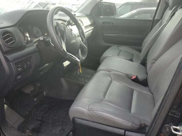 5TFUM5F16HX070902 - 2017 TOYOTA TUNDRA DOUBLE CAB SR/SR5 BLACK photo 7
