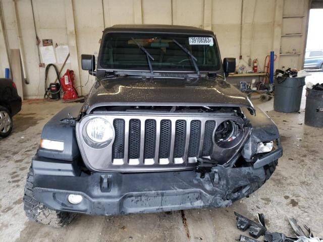 1C4HJXDN3JW185643 - 2018 JEEP WRANGLER U SPORT Сірий фото 5