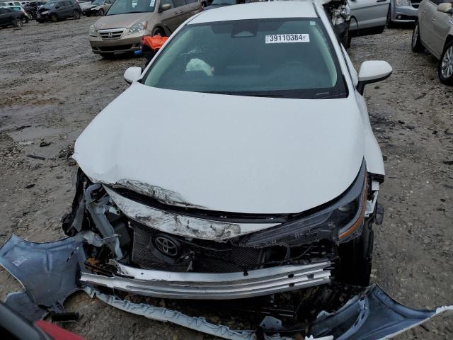 5YFB4MDE0PP070530 - 2023 TOYOTA COROLLA LE WHITE photo 5