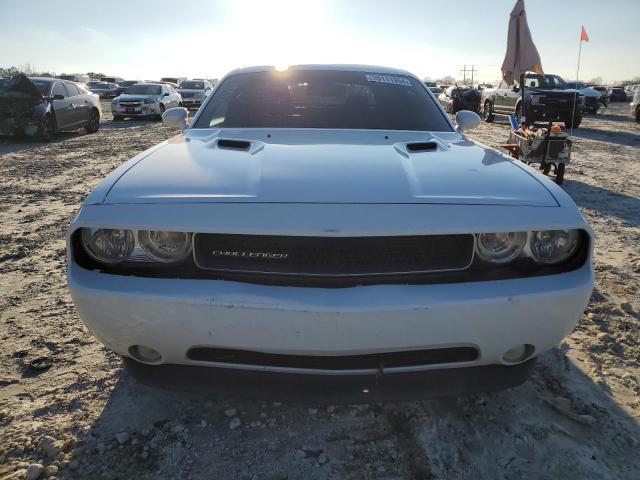 2C3CDYAG8CH170445 - 2012 DODGE CHALLENGER SXT WHITE photo 5